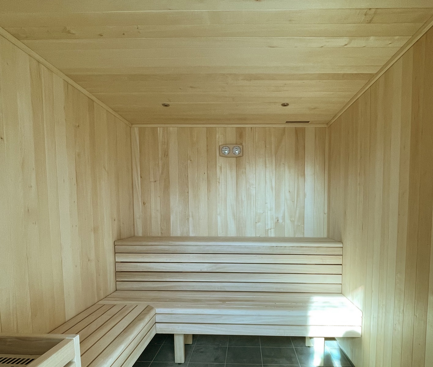 Réhabilitation de la piscine Tournesol des Abrets - Z Architecture - sauna